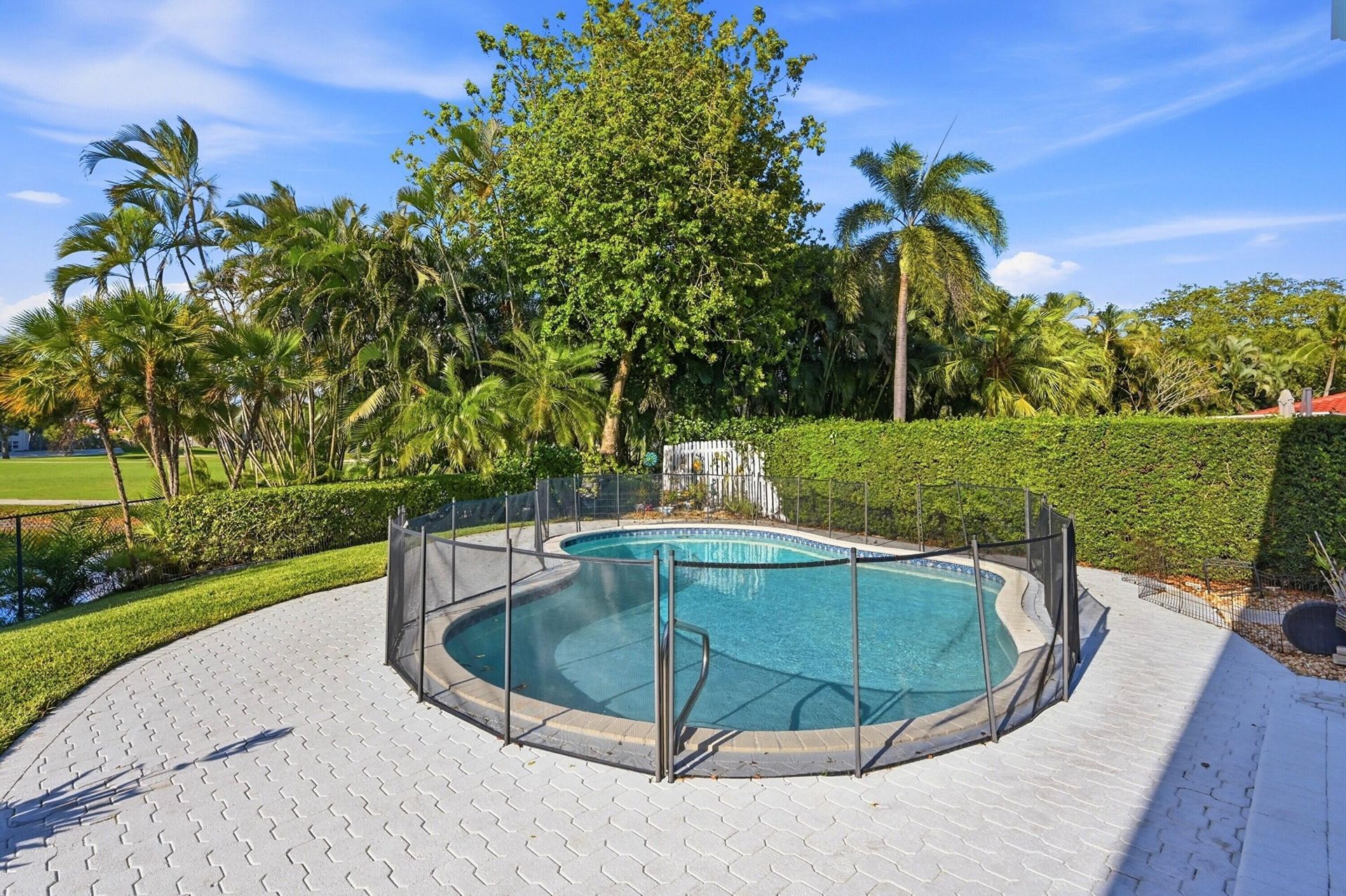 9001 N Lake Dasha Drive, Plantation, FL 33324 Photo