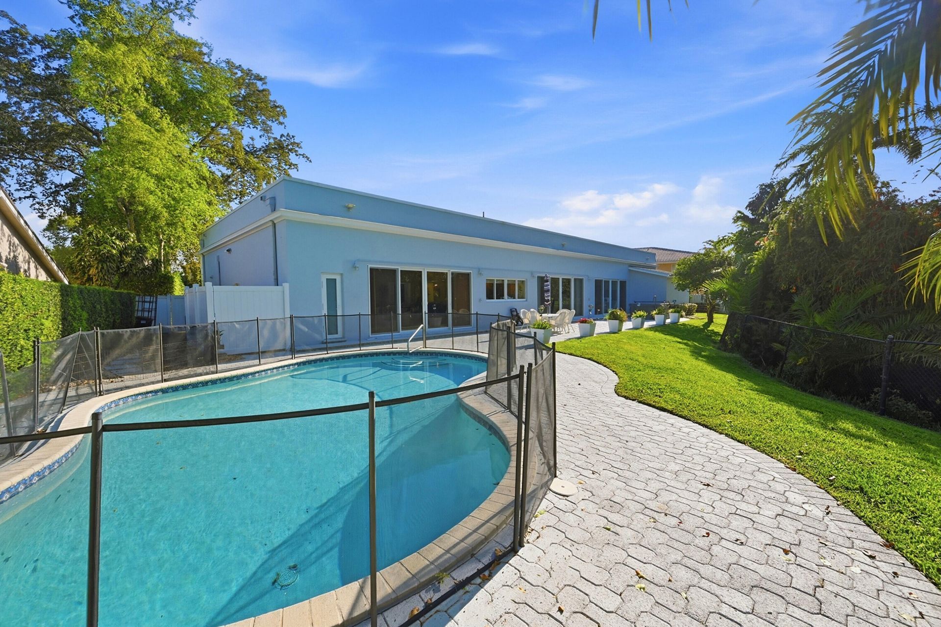9001 N Lake Dasha Drive, Plantation, FL 33324 Photo