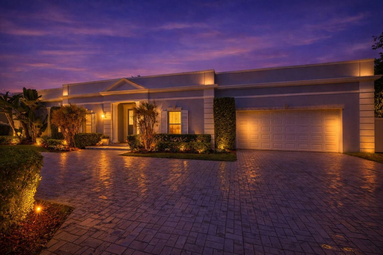 9001 N Lake Dasha Drive, Plantation, FL 33324 Photo