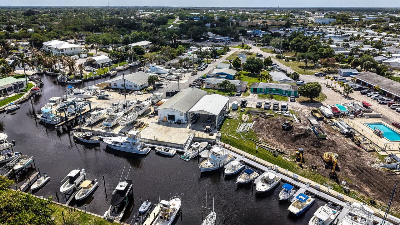 4300 SE Saint Lucie Boulevard, Unit 87, Stuart, FL 34997 Photo