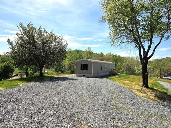 2195 Lynchburg Road , Westfield, NC 27053