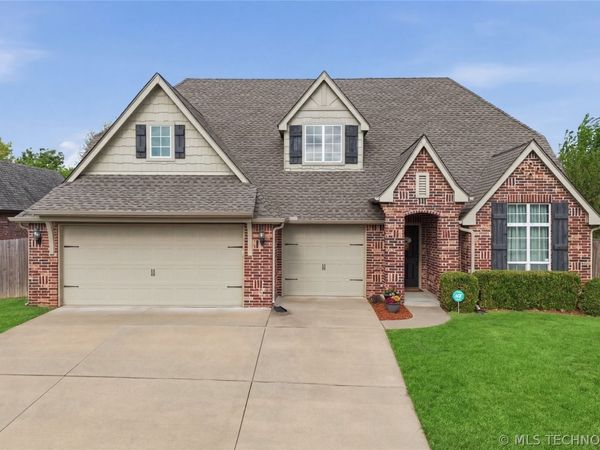 11202 S Madison Street , Jenks, OK 74037