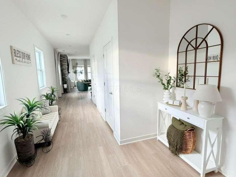 5316 Town Hill Drive, Canal Winchester, OH 43110 Photo 7