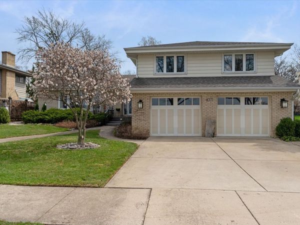 631 S Fern Court , Elmhurst, IL 60126