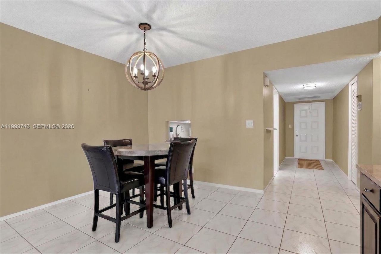 4030 W Palm Aire Dr, Unit 105, Pompano Beach, FL 33069 Photo