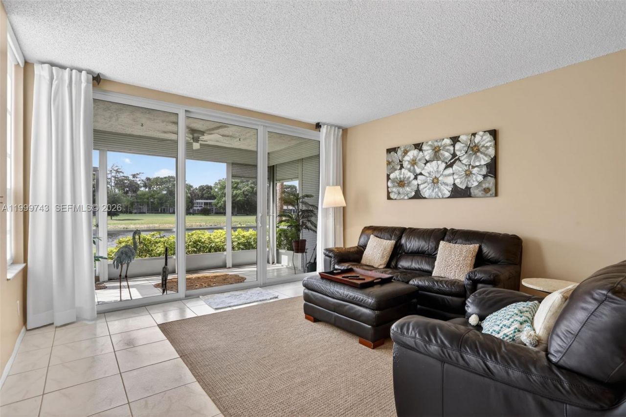 4030 W Palm Aire Dr, Unit 105, Pompano Beach, FL 33069 Photo