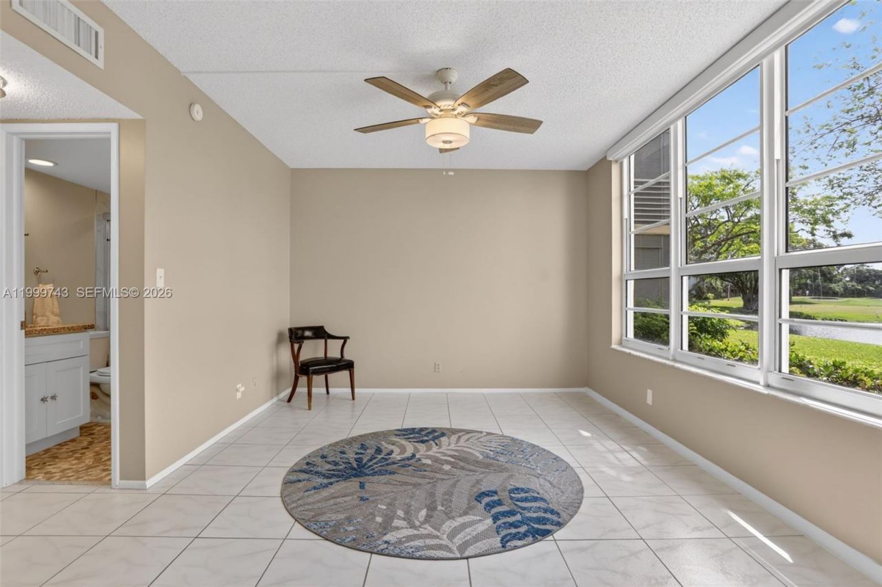 4030 W Palm Aire Dr, Unit 105, Pompano Beach, FL 33069 Photo