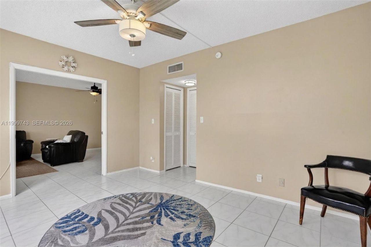 4030 W Palm Aire Dr, Unit 105, Pompano Beach, FL 33069 Photo