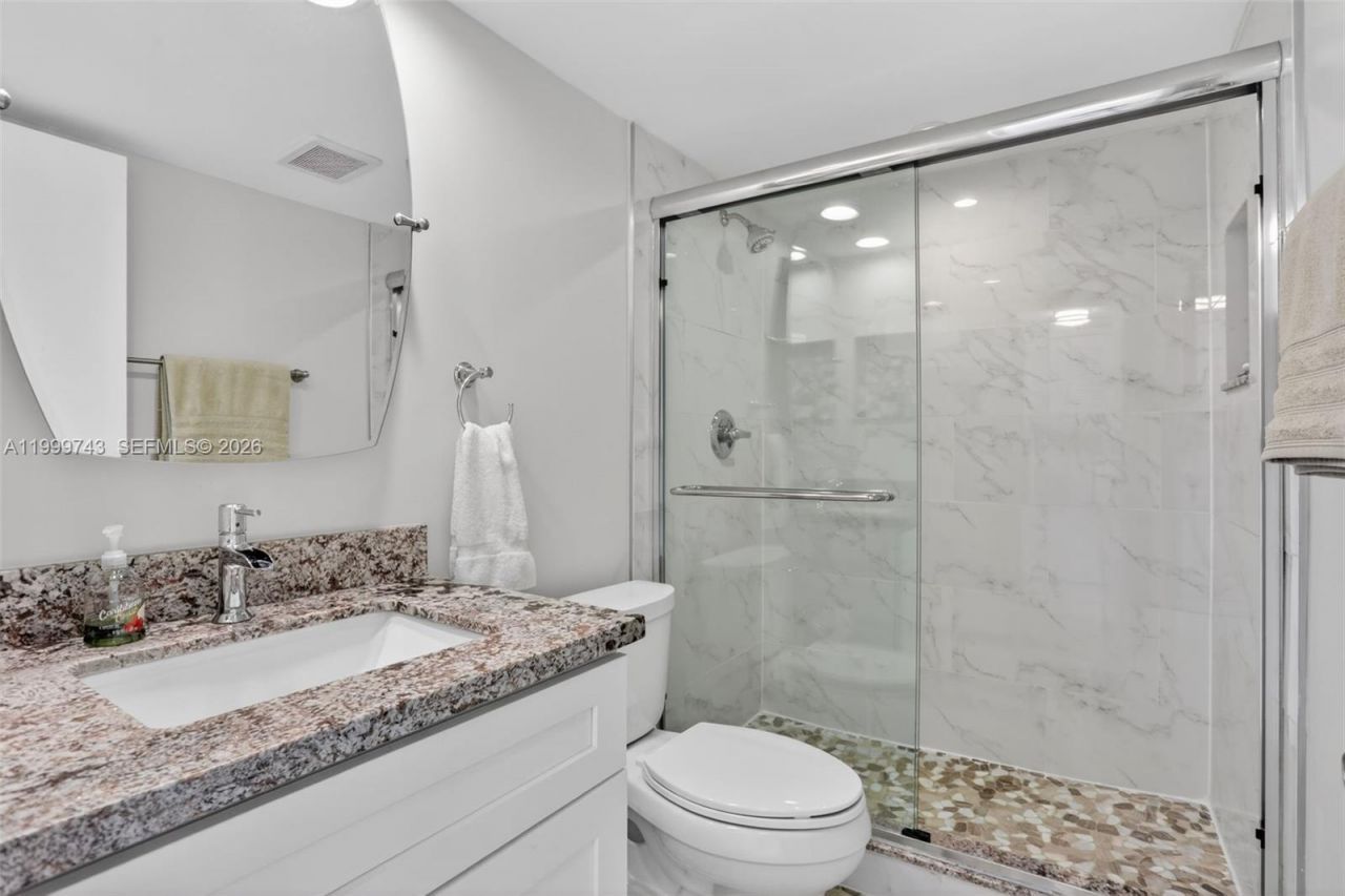 4030 W Palm Aire Dr, Unit 105, Pompano Beach, FL 33069 Photo