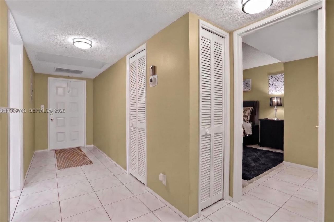 4030 W Palm Aire Dr, Unit 105, Pompano Beach, FL 33069 Photo
