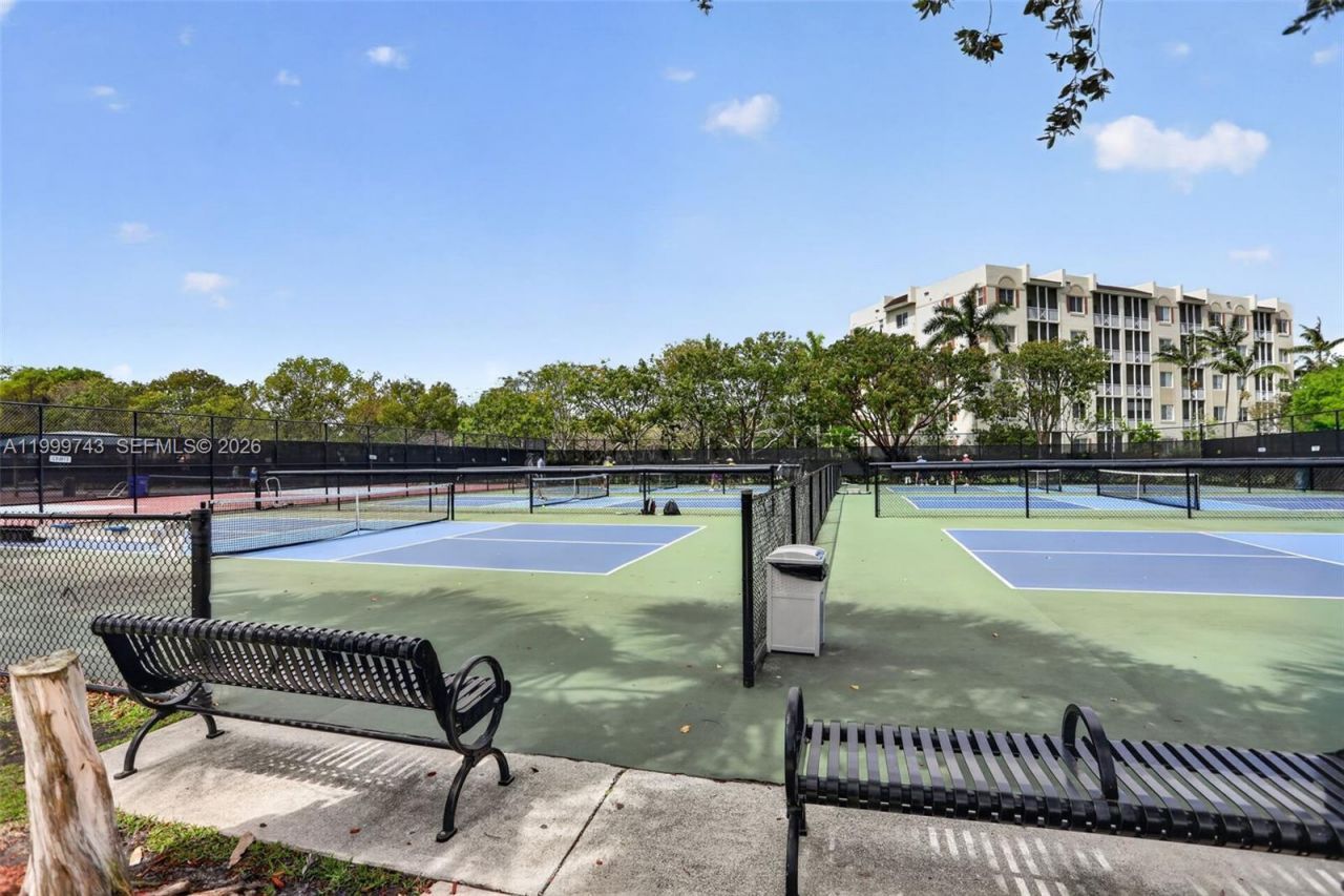 4030 W Palm Aire Dr, Unit 105, Pompano Beach, FL 33069 Photo