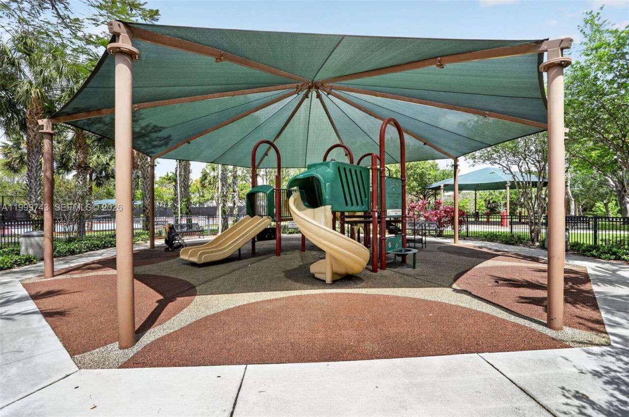 4030 W Palm Aire Dr, Unit 105, Pompano Beach, FL 33069 Photo