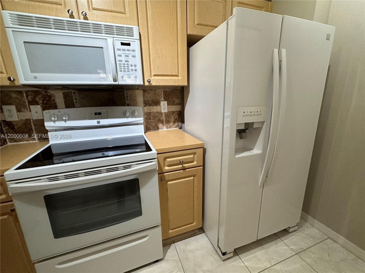 6841 SW 44th St, Unit 209, Miami, FL 33155 Photo