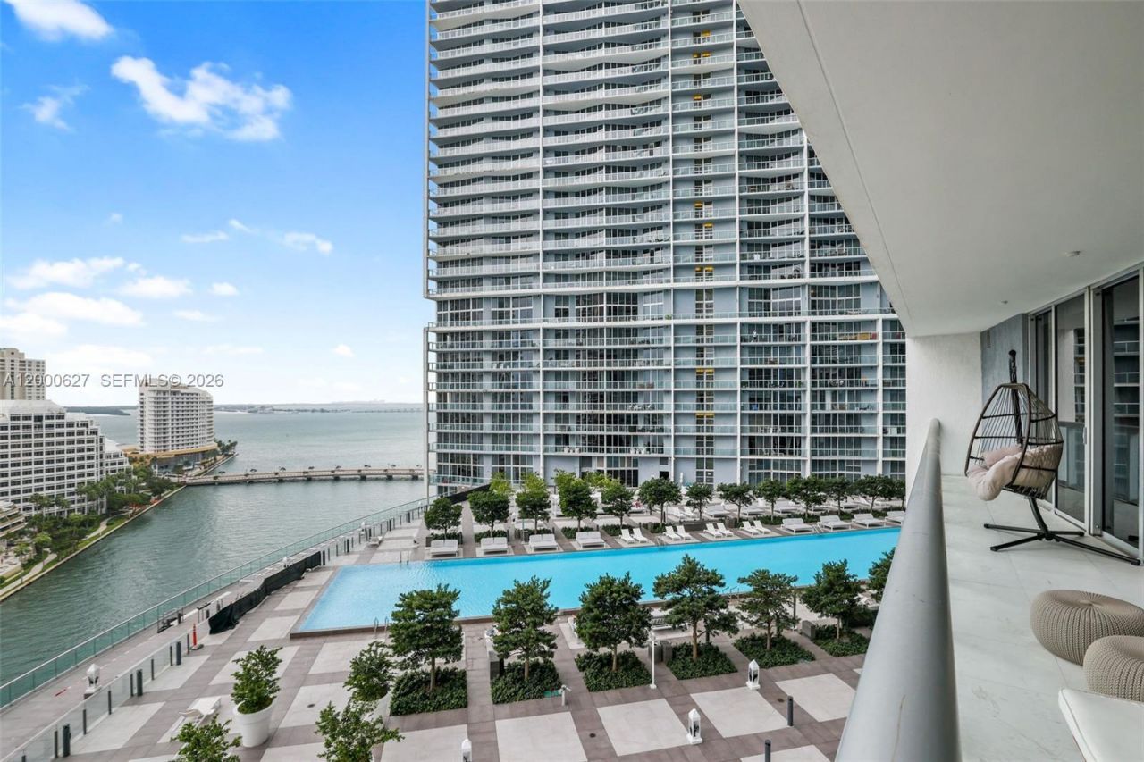 465 Brickell Ave, Unit 1805, Miami, FL 33131 Photo