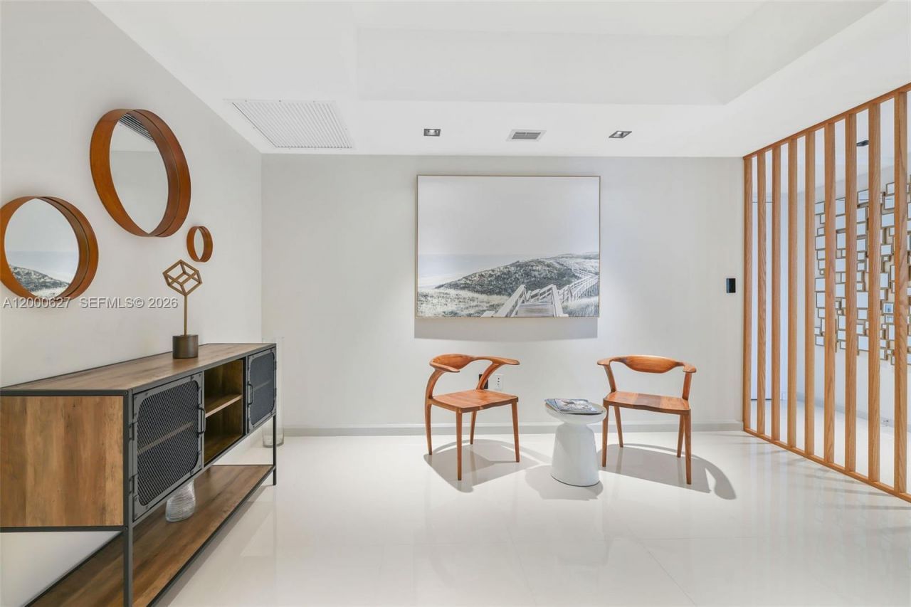 465 Brickell Ave, Unit 1805, Miami, FL 33131 Photo