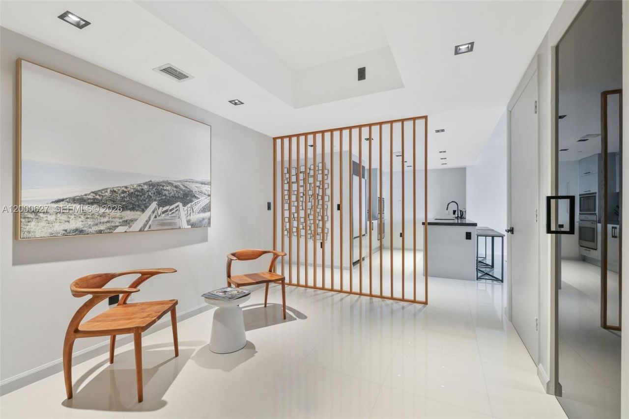 465 Brickell Ave, Unit 1805, Miami, FL 33131 Photo