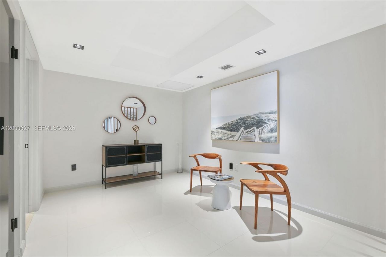 465 Brickell Ave, Unit 1805, Miami, FL 33131 Photo