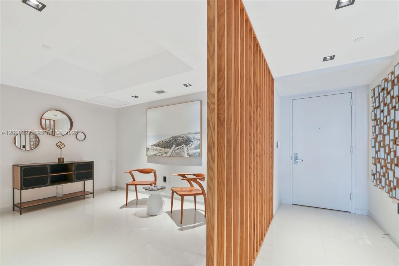 465 Brickell Ave, Unit 1805, Miami, FL 33131 Photo