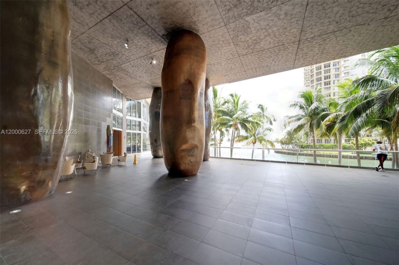 465 Brickell Ave, Unit 1805, Miami, FL 33131 Photo