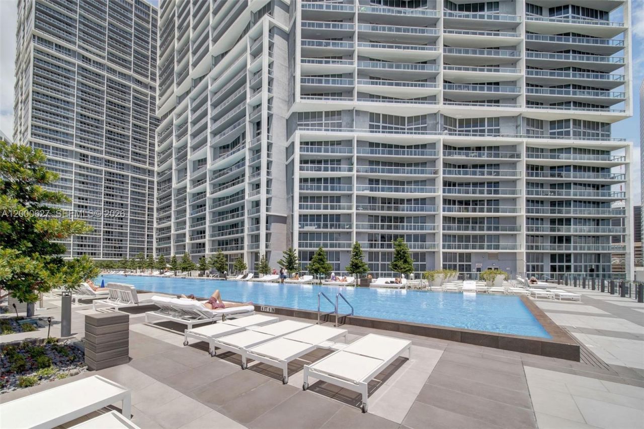 465 Brickell Ave, Unit 1805, Miami, FL 33131 Photo