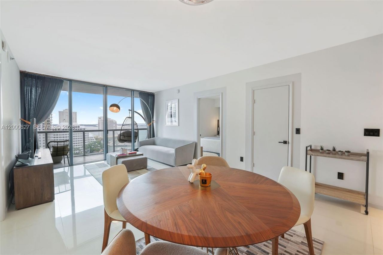 465 Brickell Ave, Unit 1805, Miami, FL 33131 Photo