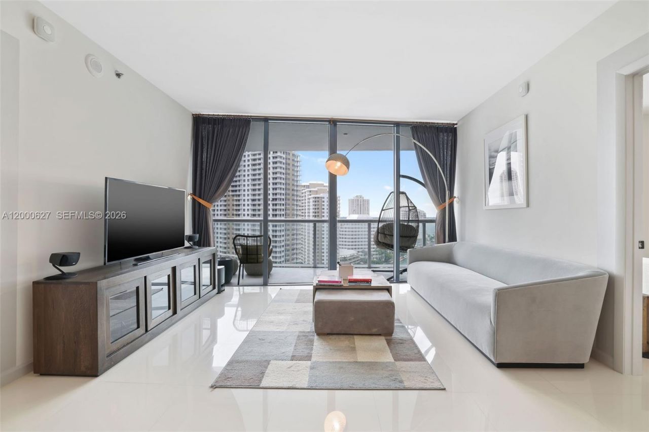 465 Brickell Ave, Unit 1805, Miami, FL 33131 Photo