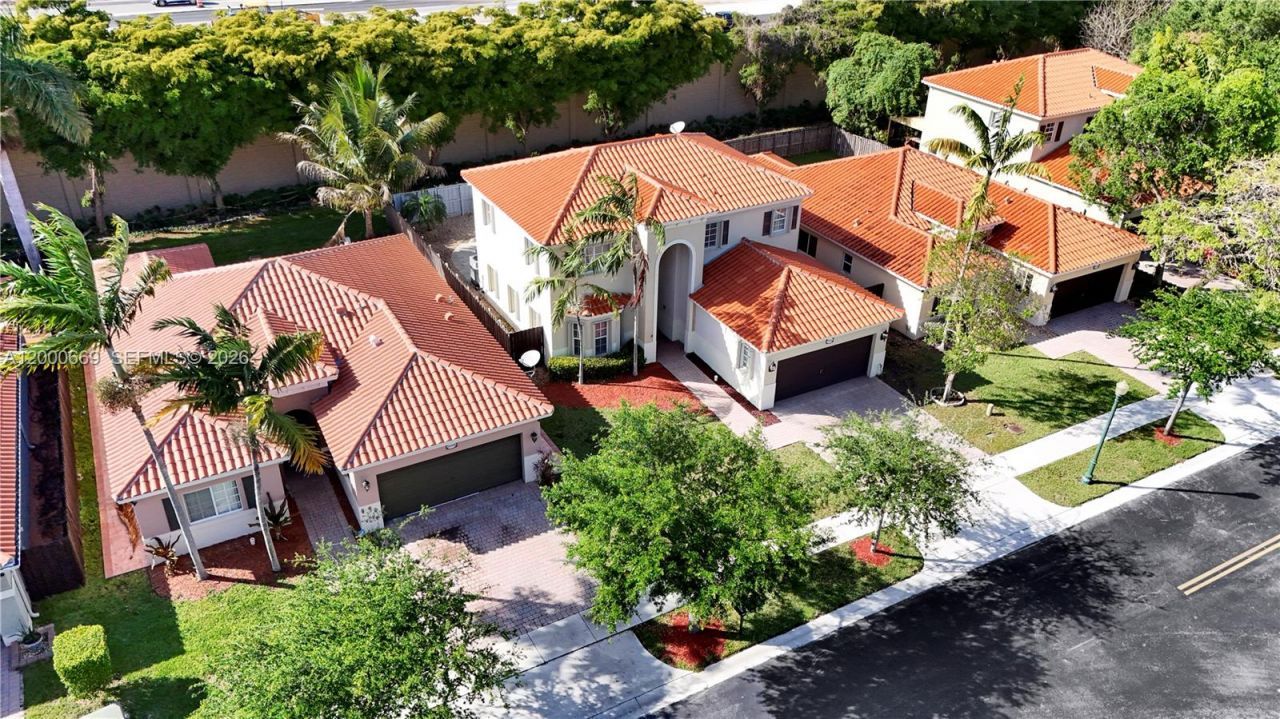 2064 NE 35th Ave, Homestead, FL 33033 Photo