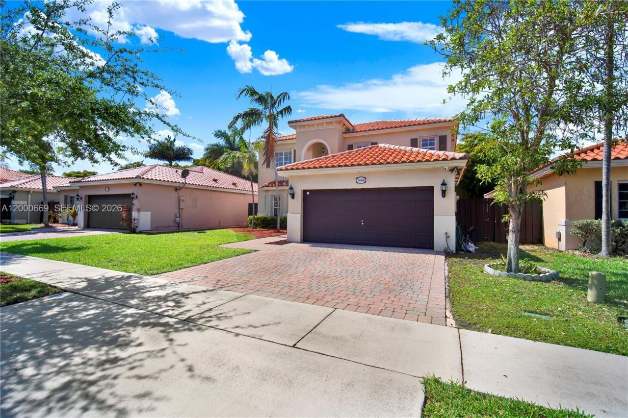 2064 NE 35th Ave, Homestead, FL 33033 Photo