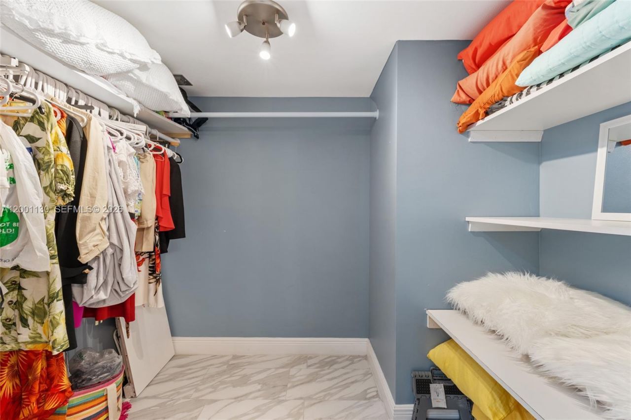 9401 Sunrise Lakes Blvd , Unit 307, Sunrise, FL 33322 Photo