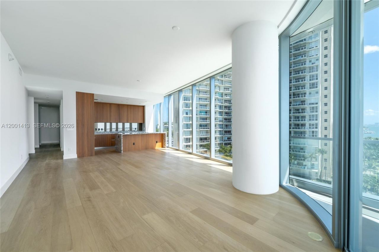 175 SE 25 Rd, Unit 501, Miami, FL 33129 Photo