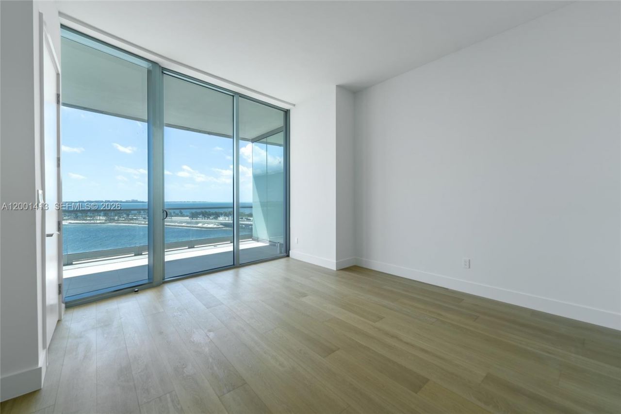 175 SE 25 Rd, Unit 501, Miami, FL 33129 Photo