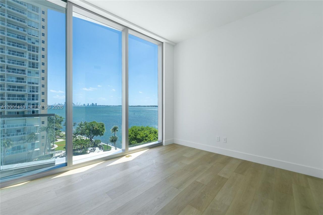 175 SE 25 Rd, Unit 501, Miami, FL 33129 Photo