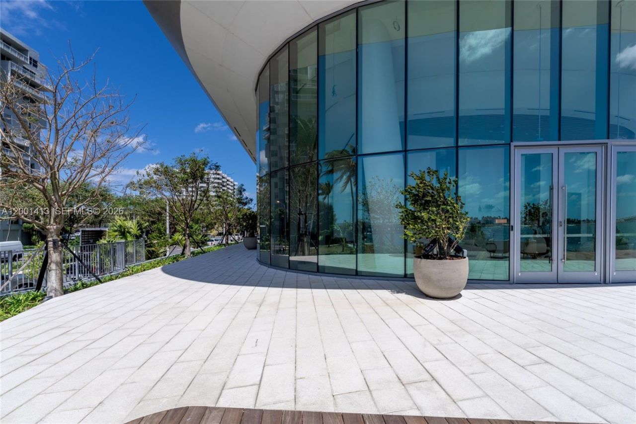 175 SE 25 Rd, Unit 501, Miami, FL 33129 Photo