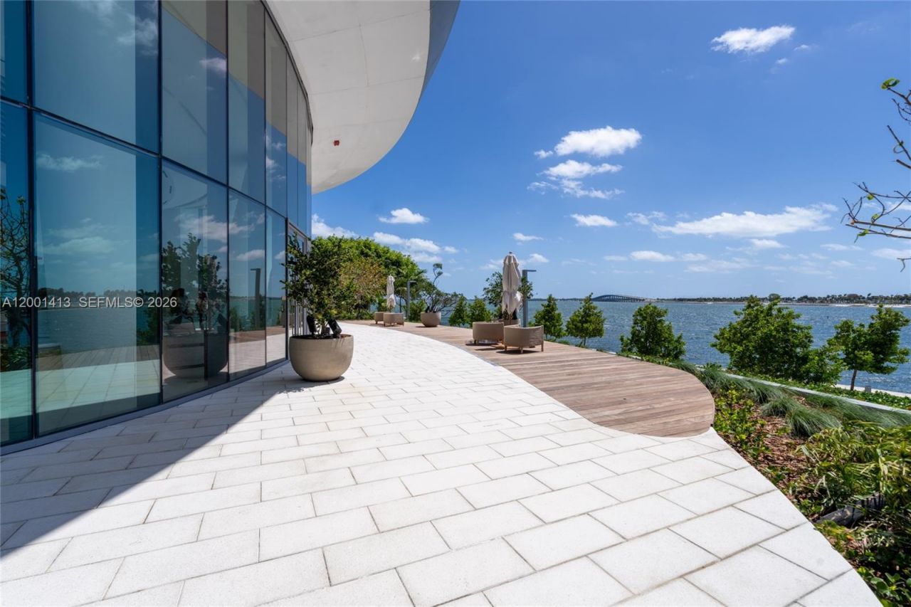 175 SE 25 Rd, Unit 501, Miami, FL 33129 Photo