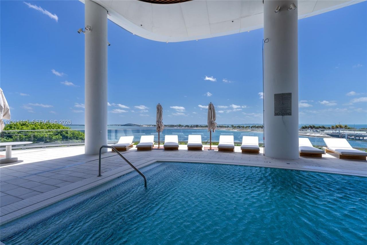 175 SE 25 Rd, Unit 501, Miami, FL 33129 Photo