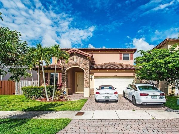 1522 SW 144th Ave , Miami, FL 33184