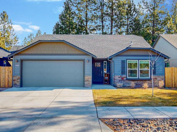 680 McKinney Ranch Road, Sisters, OR 97759