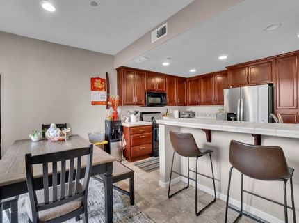 5301 E Commerce Way #8103, Unit 8103, Sacramento, CA 95835 Photo