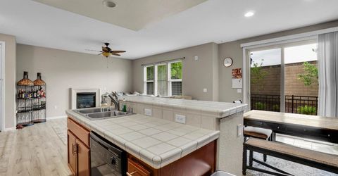 5301 E Commerce Way #8103, Unit 8103, Sacramento, CA 95835 Photo