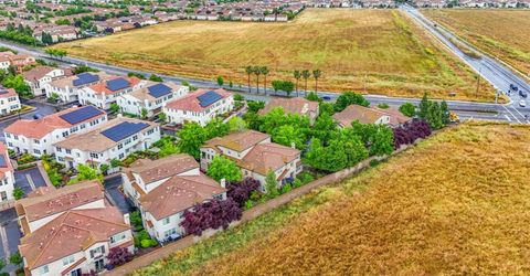 5301 E Commerce Way #8103, Unit 8103, Sacramento, CA 95835 Photo