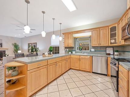 2121 Perkins Way, Sacramento, CA 95818 Photo