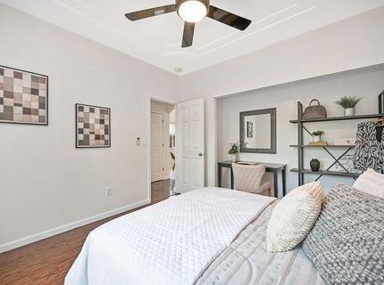 2121 Perkins Way, Sacramento, CA 95818 Photo