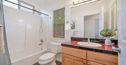 2121 Perkins Way, Sacramento, CA 95818 Photo