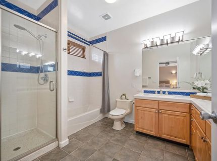 2121 Perkins Way, Sacramento, CA 95818 Photo