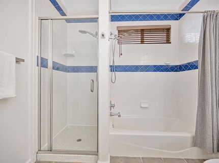 2121 Perkins Way, Sacramento, CA 95818 Photo