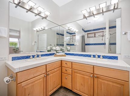 2121 Perkins Way, Sacramento, CA 95818 Photo