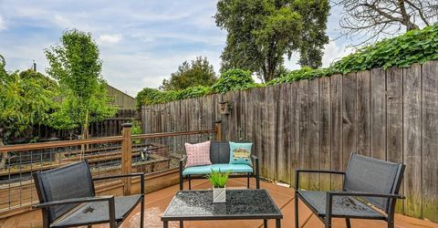 2121 Perkins Way, Sacramento, CA 95818 Photo