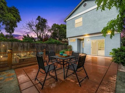 2121 Perkins Way, Sacramento, CA 95818 Photo