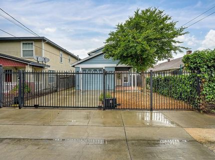 2121 Perkins Way, Sacramento, CA 95818 Photo