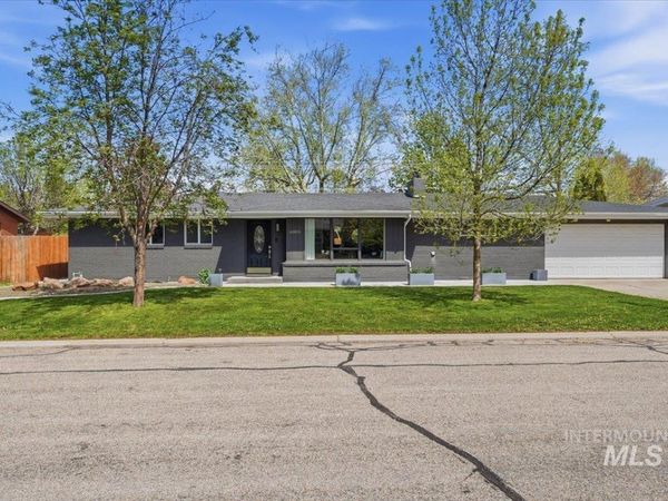 6808 W Fernwood Dr, Boise, ID 83709